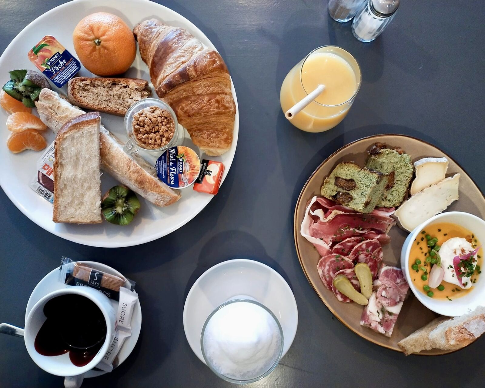 Le petit-déjeuner et le brunch de la Brasserie du Square